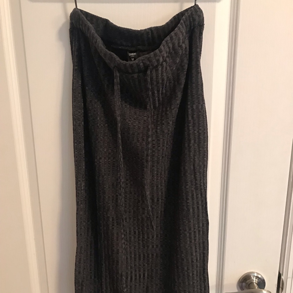 Casual tight skirt